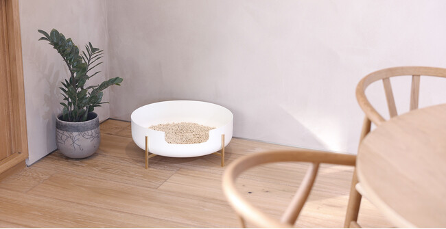 「愛猫のための美しすぎるプロダクト」 ネコ向けトイレ「La Toilette（トワレ）」