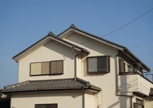 屋根修理は火災保険を使えば無料に?適用条件を紹介します!!さらに2024年2月19日より条件に合致したお客様へは火災保険を活用した無料屋根修理サービスを開始します。