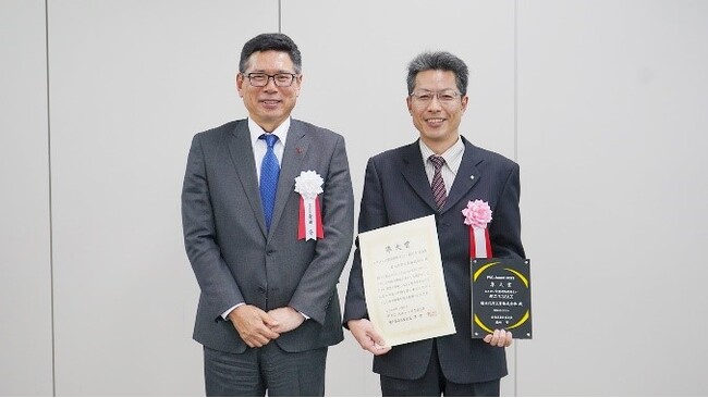 大型建物用雨とい 超芯V-MAXが準大賞！『PVC Award 2023』表彰式が行われました
