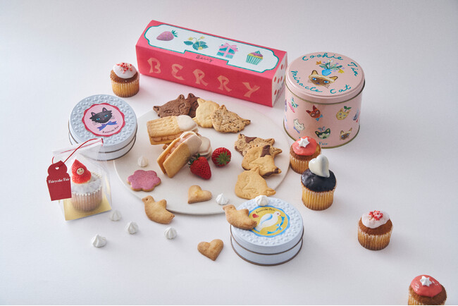 先行販売で大好評！新作「春色ネコクッキー缶」2/22“猫の日”にショップ発売決定。ボールアンドチェーン×フェアリーケーキフェア限定コラボバッグ付きスイーツセットも。春のネコスイーツ＆苺スイーツ勢揃い！