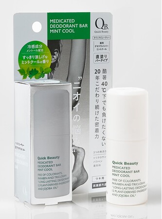 【累計販売個数580万個突破！（※1）】20年超のロングセラー。汗・こすれ・熱に強く（※2）、持続する密着力。すっきり涼しげなミントクールの香りで真夏の体臭を防ぐ！