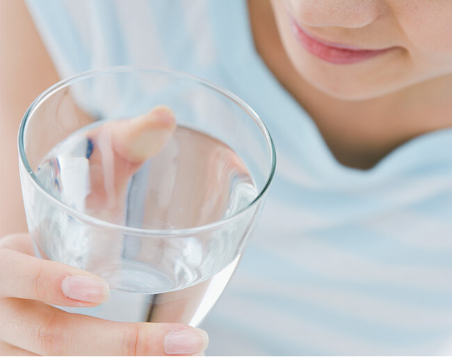 お風呂上がりの飲み物に最適な飲み物って？みんなのお風呂上がりドリンク調査開始！美容や健康に良い飲み物もご紹介！