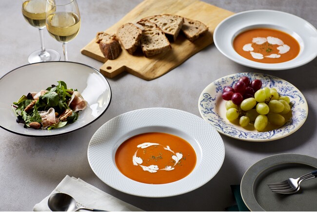 フレンチレストランの味をご自宅で！お湯を注ぐだけで、本場フランスのオマール海老のビスクが楽しめる。2024年2月15日 (木)より、全国のコストコで順次発売開始！