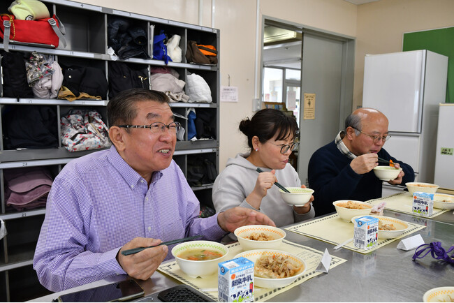 学校給食の「今」を体感！管理栄養士が話す美味しさや安全性の工夫