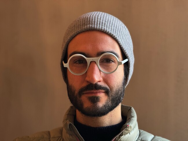 Brilliant Labs、マルチモーダルAI機能を備えたAIグラス「Frame」を発売 。NianticのCEO、ジョン・ハンケも支援