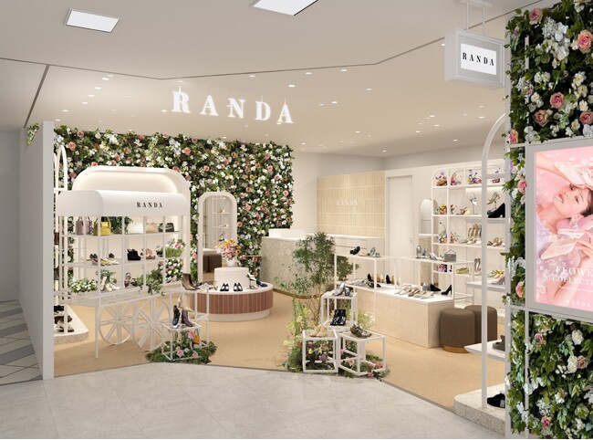 RANDA（ランダ）ブランド初のコンセプトショップ　　　　　　　　　　　　　　　　　　　　　ラフォーレ原宿にNEW OPEN！〈2月23日（金・祝）〉