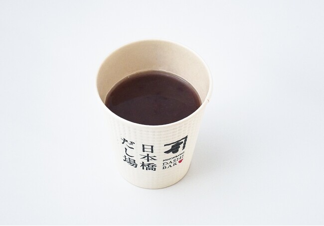 日本橋コラボ！榮太樓總本鋪のつぶあん×にんべんの本枯鰹節だし　片手で飲める、おだしであっさり「だしぜんざい」　「日本橋だし場 本店」にて2月17日　新発売