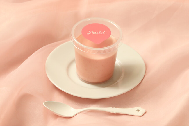 “なめらかプリンブーム”の火付け役「パステル（PASTEL）」　『なめらかいちごミルクプリン』