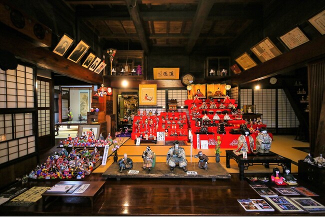 城下町・村上市で「第25回 城下町村上 町屋の人形さま巡り」開催