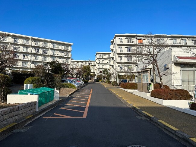 マンション管理組合向けEV(電気自動車)充電設備の導入実績報告団地への「Terra Charge」初導入を支援／小山田桜台2-2団地