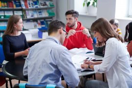 グループワークイメージ グループワークイメージ