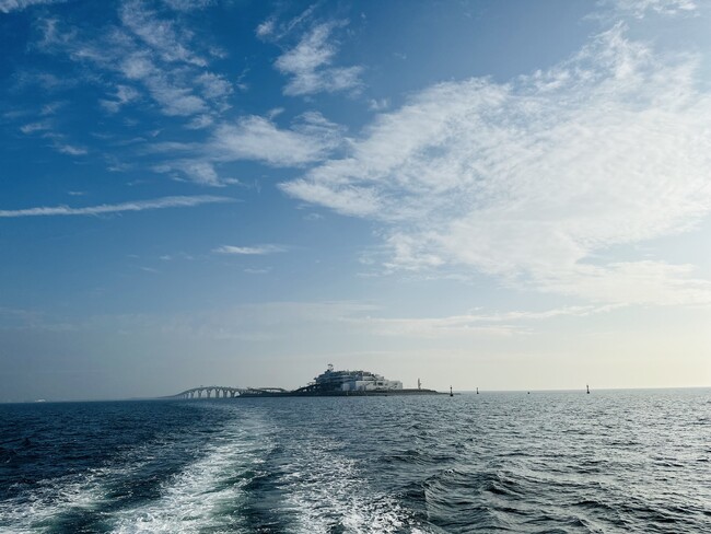 羽田空港Under JET Cruise　豪華クルーザーで行く東京湾横断サンセットクルーズ