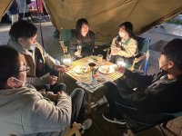 【ワインとアウトドアを楽しもう！】　ワインとアウトドアが一緒に楽しめるイベント「 OUTDOOR WIEN FEST 2024」を信毎メディアガーデンで開催します。
