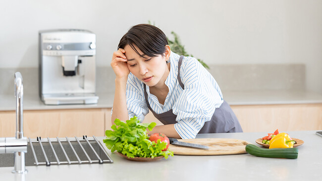 女性で料理する人の8割は「自炊疲れ」あり　「手軽」ニーズの反面、栄養バランスやマンネリ化も気になる