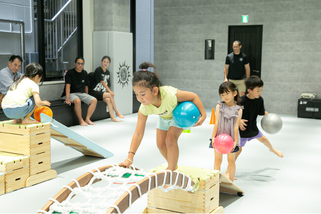 「教えない」あそび運動プログラム 『バルシューレ渋谷』とは？あそびから学ぶ「運動プログラム × 子育てコーチング」！3月9日(土)は「あそびスタイル診断」との体験コラボイベントを開催