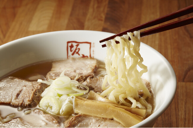 日本三大ご当地ラーメンチェーン『喜多方ラーメン坂内』が九州に本格進出！2024年3月3日(日) 「喜多方ラーメン坂内 天神大名店」 グランドオープン