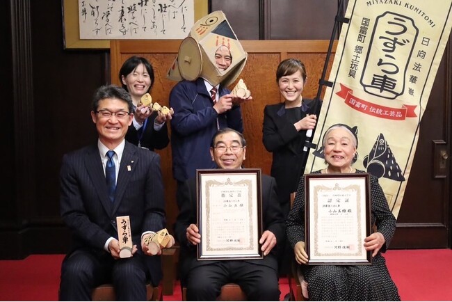 1200年続く玩具製作者が伝統工芸士に