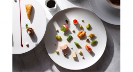 RISTORANTE OZIOよりロゼシャンパンと共に春の訪れを感じる彩り豊かな一皿