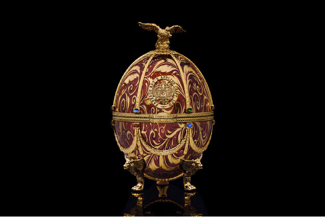 LADOGAより絵画のように美しい新作『Imperial Collection Vodka GOLD WITH RED FLOWERS』が登場