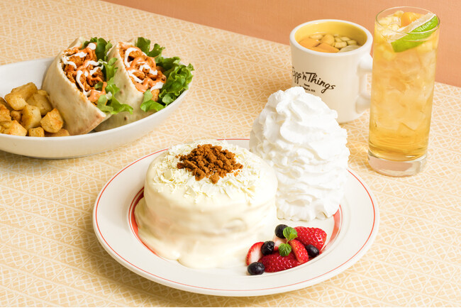【Eggs ’n Things】「バレンタイン×ホワイトデー」の第二弾！ホワイトチョコをたっぷり使ったバレンタインのアンサーパンケーキ「ホワイトフォンダンショコラパンケーキ」「ハワイアンピタサンド」