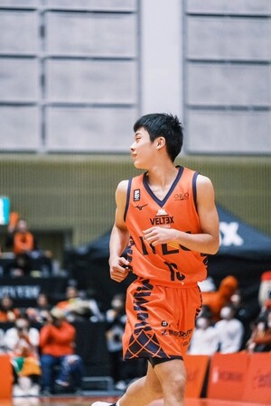 山田響選手　Ｂ２リーグ最年少出場記録達成のお知らせ