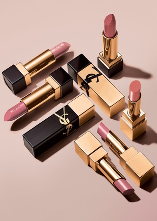YSLの２つのクチュール リップスティックから、どんな肌色にもなじむよう計算されたヌードカラーの新色が誕生。
