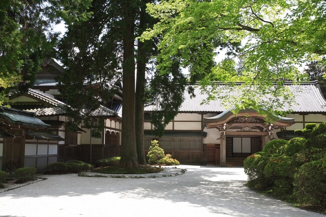 比叡山延暦寺・大書院と長楽館。京都の実業家 村井吉兵衛にまつわる2つの邸宅を巡る特別ステイプランを2024年4月29日(祝月)・5月18日(土)・19日(日)に限定販売。