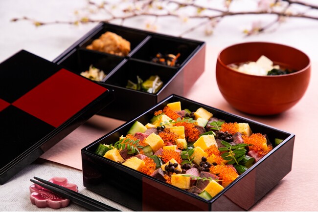 【門出を祝うランチ会食に】3月限定『蔵王牛のローストビーフちらし重』販売 ～銀座バグースプレイス～