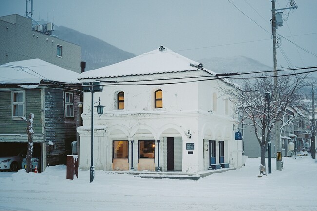 函館港のそばに佇む一棟貸しのお宿「Portside Inn Hakodate」開業