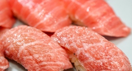 鮪専門店が「汐留肉フェス」にマグロで参戦！2月29日〜3月2日まで限定メニューを販売。汐留横丁『鮪のシマハラ』