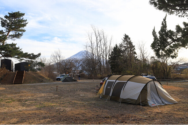 4月13日(土)新規オープン！山梨県・富士五湖のひとつ“河口湖”湖畔のキャンプ場『CAMP SATOMIYA～キャンプさとみや～』3/1(金)から予約受付開始！