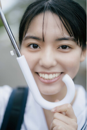 松島かのん1ｓｔ写真集（4月1日発売）のタイトル決定＆先行カット公開！