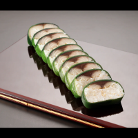 福岡・中州の料亭「日本料理てら岡」から、3月8日サバの日に向けて「匠 鯖寿し」を販売中！