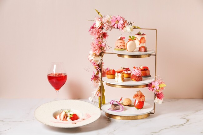京都 GOOD NATURE HOTEL KYOTO内にあるERUTAN RESTAURANT/BARから、上質で繊細な味わいをお愉しみいただける『有機苺と桜のアフタヌーンティー』が期間限定で登場！