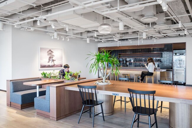 バレットグループ、新宿駅直結のWeWorkリンクスクエア新宿に本社を移転