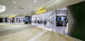 阪急山田駅直結！
進化を続ける大型スポーツ総合専門店　
「スポーツデポ デュー阪急山田店」が3/15(金)にオープン！