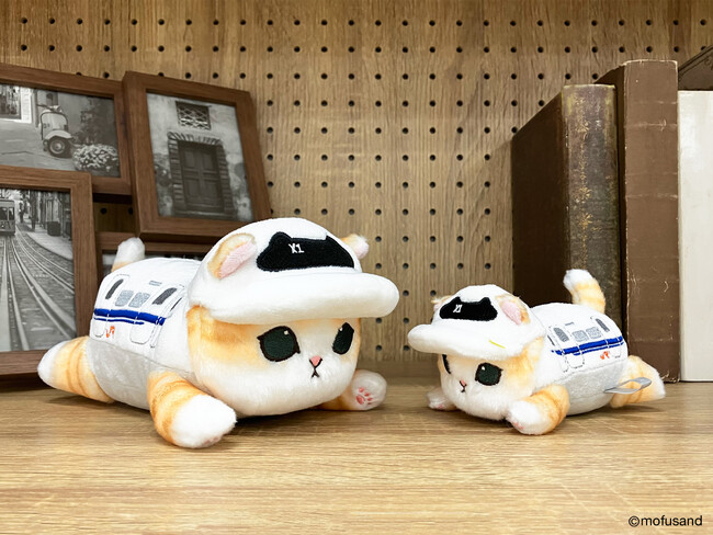 mofusandのにゃんこが新幹線や駅員さんに！描き下ろしデザインを使用したmofusand×東海道新幹線コラボ商品が発売