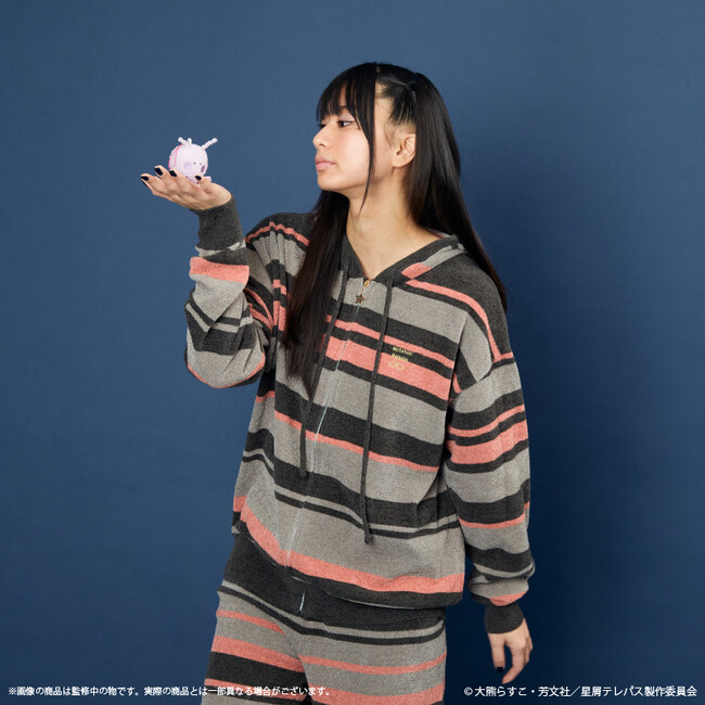 Paludeより、TVアニメ『星屑テレパス』とのコラボルームウェア、キラキラな小物グッズが登場！