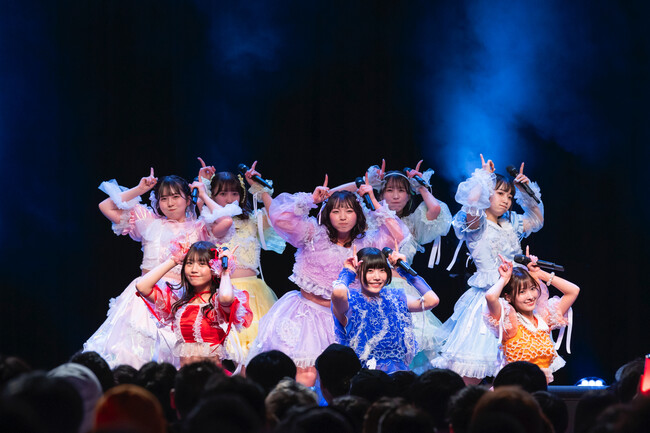 FRUITS ZIPPERら所属のアイドルプロジェクト「KAWAII LAB.」が新グループ「SWEET STEADY」のお披露目ライブを開催！ 1stワンマンライブ開催も発表