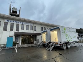 輪島市門前保健センターに設置の様子 輪島市門前保健センターに設置の様子