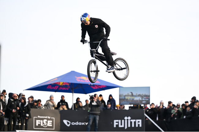 パリでメダル獲得へ！中村輪夢らが出場した「BMXフリースタイルワールドカップ 江の島 2024」をCS放送日テレジータスで3/10(日)16時より放送！