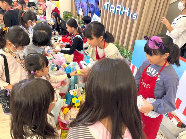 ～ 〇〇をはじめよう！ みんなの“NEW”を提案します～　3月30日（土）31日（日）第2回「キッズフリマ」開催。