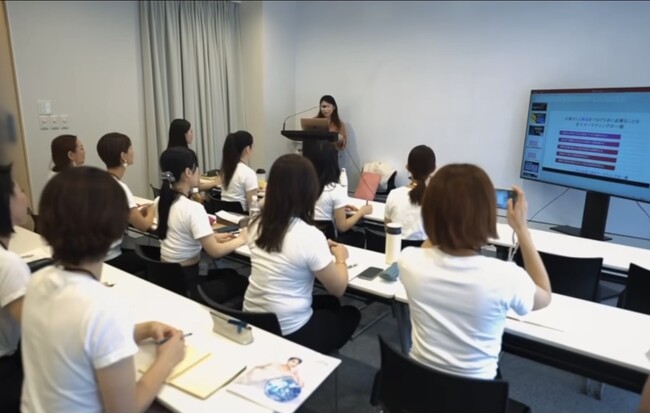 HB999【先着10名様!!️】サロン売上・集客強化方法★化粧品の基礎知識からSNS講座まで！必要不可欠な内容で講習会を開催決定