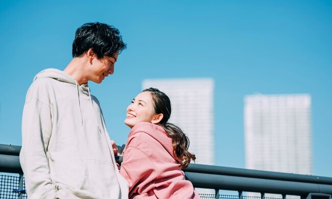 脈ありサインは女性と男性で違う？男女100人に脈ありサインの送り方をアンケート調査