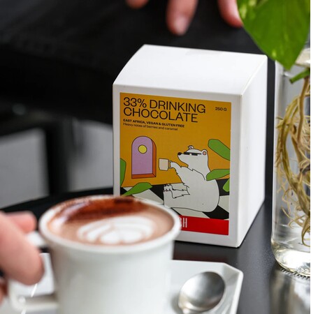 「スティッチコーヒー」にチョコレートパウダーなどホワイトデーにもピッタリな新商品登場！ 3/1より新宿マルイ 本館・渋谷スクランブルスクエアにてポップアップストアも開催中