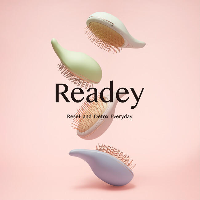 ヨドバシカメラ・ビックカメラにて発売中の、とかすだけで瞬時にサラサラになる電動ヘアブラシ“リアデイ”好評につき再入荷が決定！