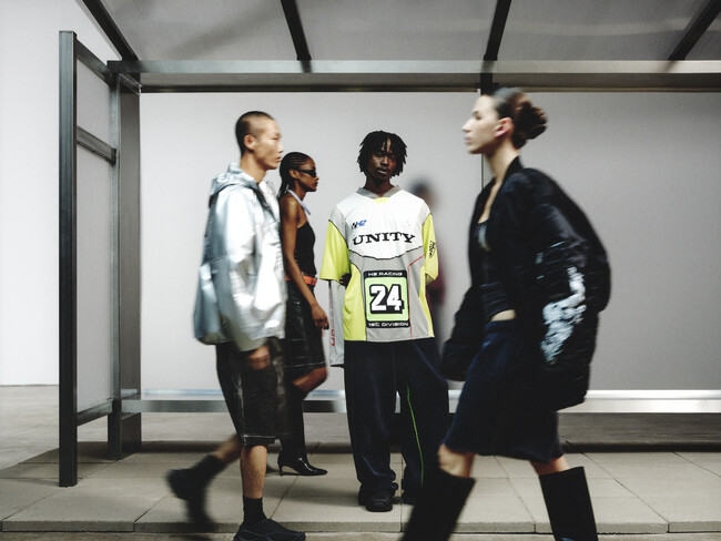 Heron Preston(ヘロン・プレストン)とH&Mの新コラボレーション・プラットフォーム「H2」から、デビューコレクションを発売