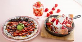 ▲季節のいちごピザ(左)、季節のいちごパフェ(中央)、季節のいちごフレンチトースト(右) ▲季節のいちごピザ(左)、季節のいちごパフェ(中央)、季節のいちごフレンチトースト(右)