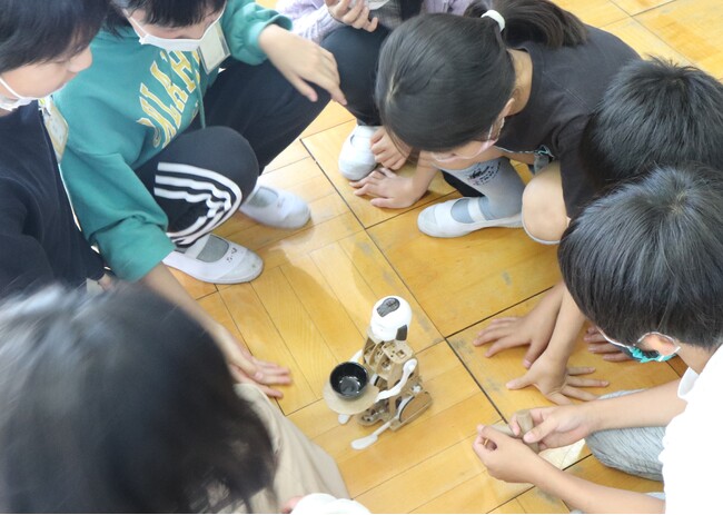 工場で実践されている“からくり”を体験4月2日（火）に子ども向けイベントを開催！