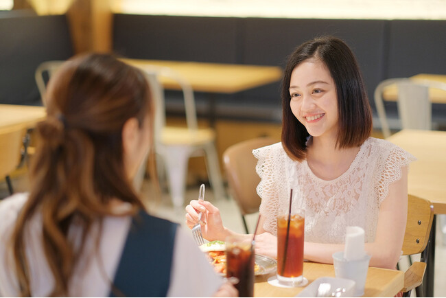 大人の女性の友達作りは「83%」が作りにくい！友達を作りにくい理由や良かった作り方を200人に調査